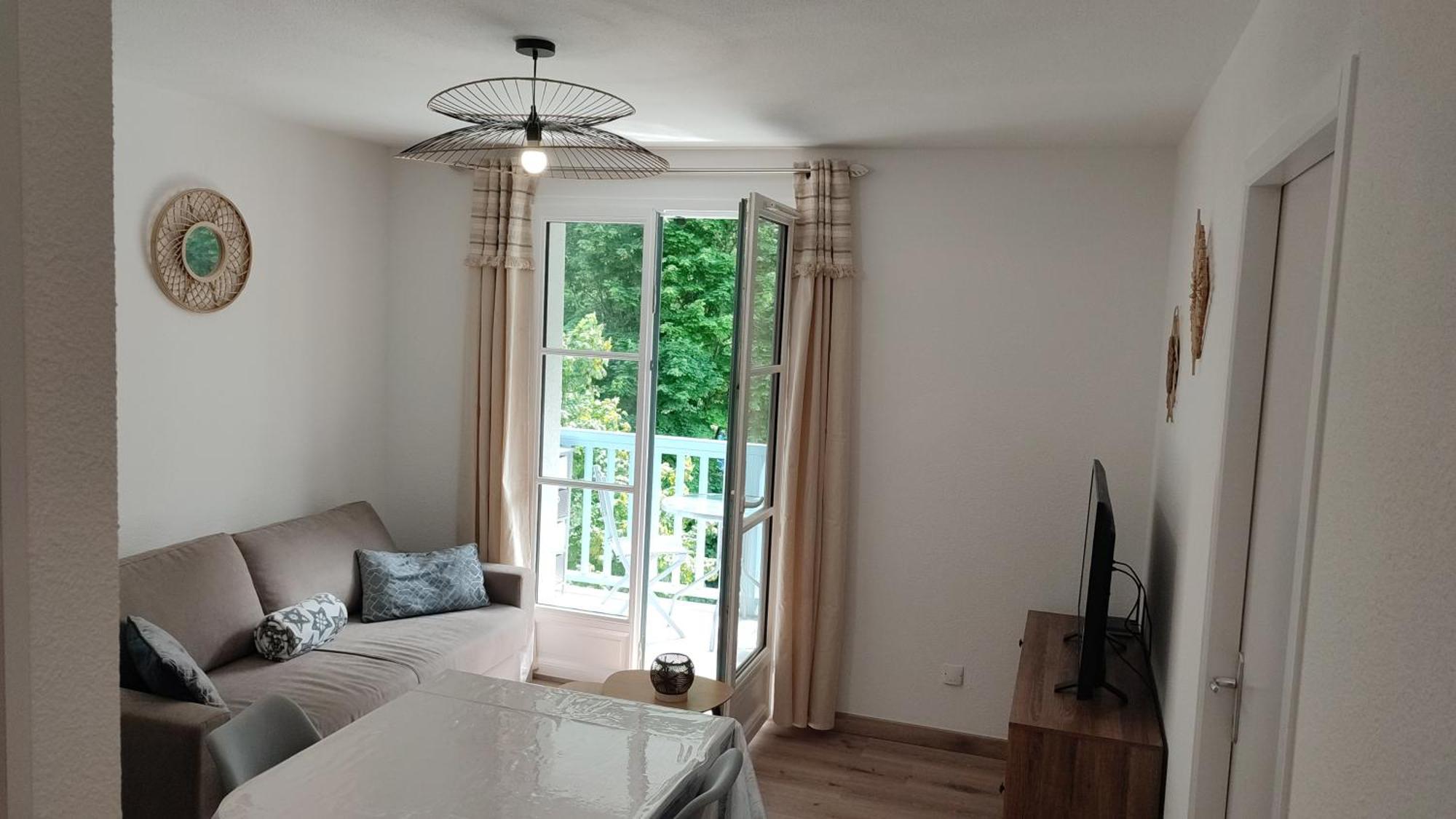 Charmant Appartement 4 Pers,Vue Montagne Avec Parking Prive Et Balcon Cauterets Εξωτερικό φωτογραφία